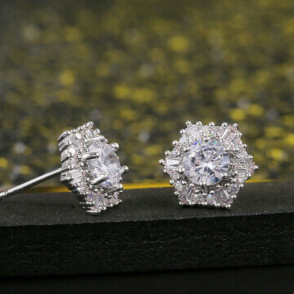 925 Silver Stud Earrings for Women A Pair set - Picture 3 of 8